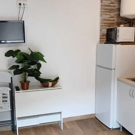 Estudio Pareja En Asturias アパート Belmonte de Miranda
